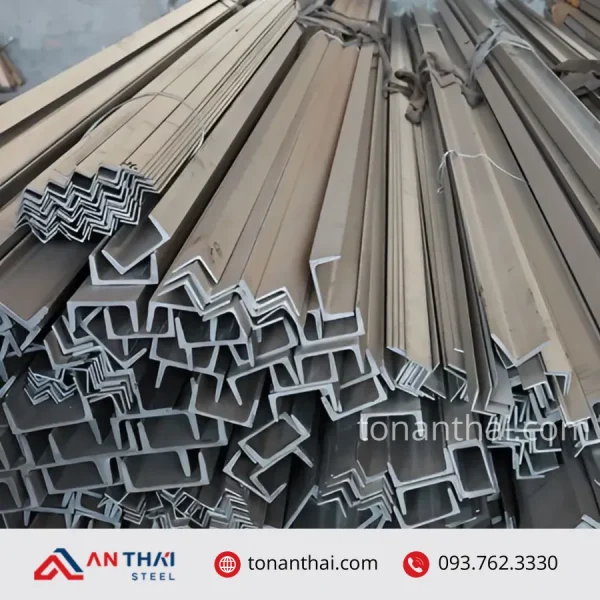 Thép hình U80x38x5.7x6m hình 1