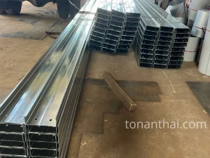 Xà gồ C250X65X20X2.0 hình 1