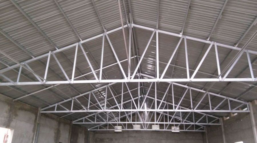 Xà gồ Nam Kim làm khung đỡ mái