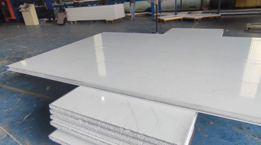 giá tấm vách ngăn tôn xốp