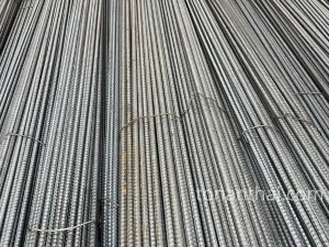 Thép D18 Hòa Phát CB400 3
