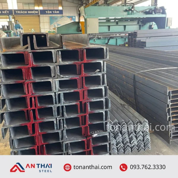 Thép hình U100x42x3.3x6m hình 2
