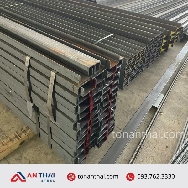 Thép hình U100x45x4.8×5.6x6m hình 1