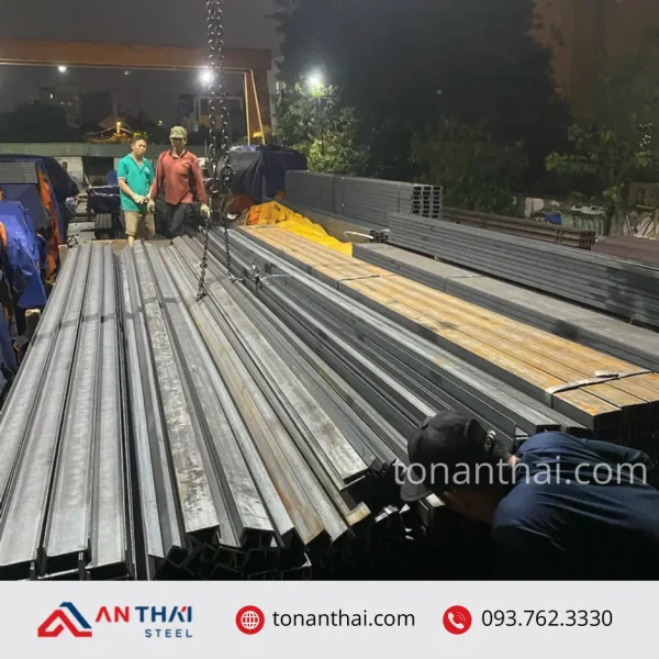 Thép hình U80x38x3.0x6m hình 2