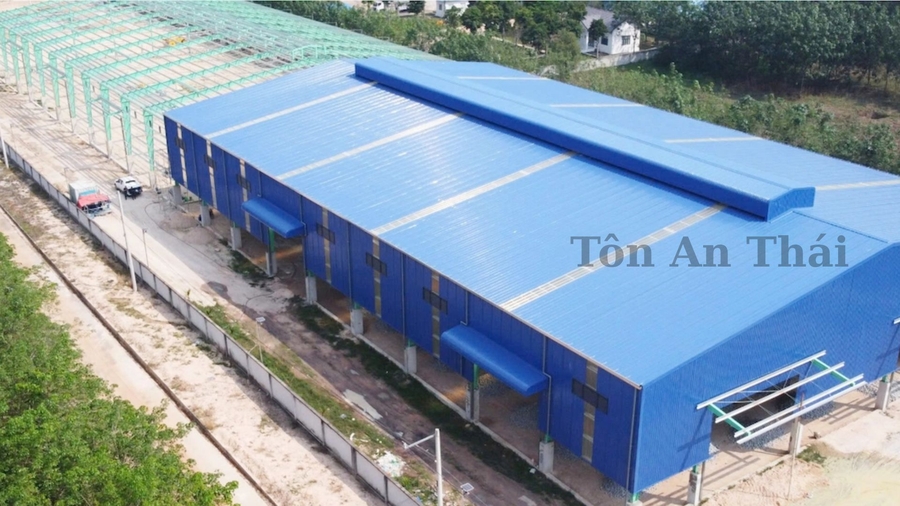 địa chỉ mua tôn panel 2 lớp