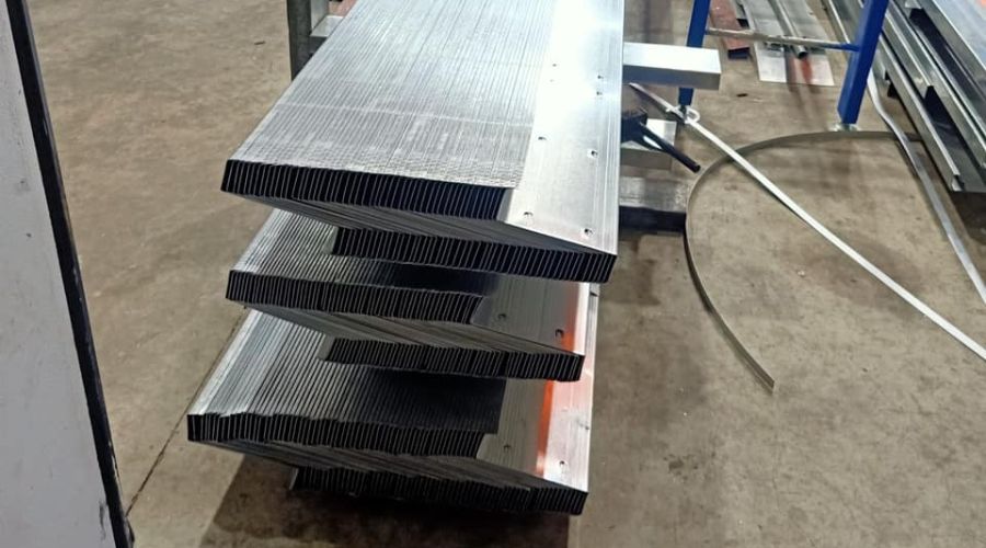 Xà gồ Z250x62x68x20x2.0 dễ thi công
